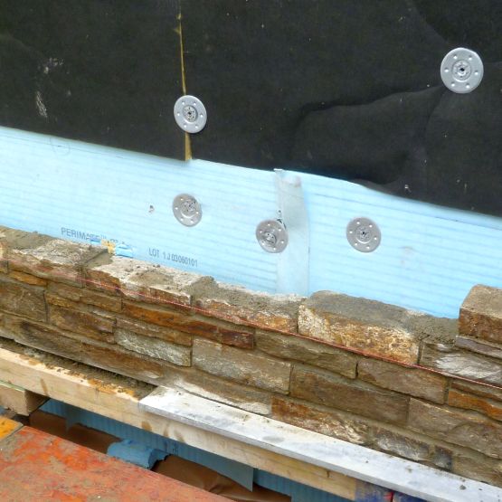 Каменна зидария гнайс за облицовка на стена